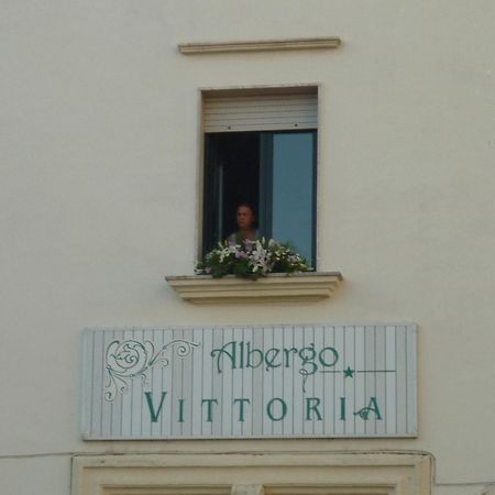 Albergo Vittoria Taviano  Dış mekan fotoğraf