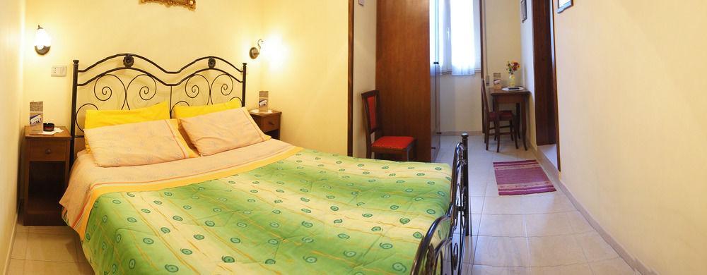 Albergo Vittoria Taviano  Dış mekan fotoğraf